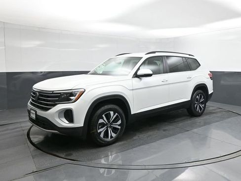 New 2026 Volkswagen Atlas SE FWD image 1