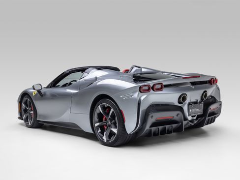 Certified 2023 Ferrari SF90 Spider AWD/4WD image 6