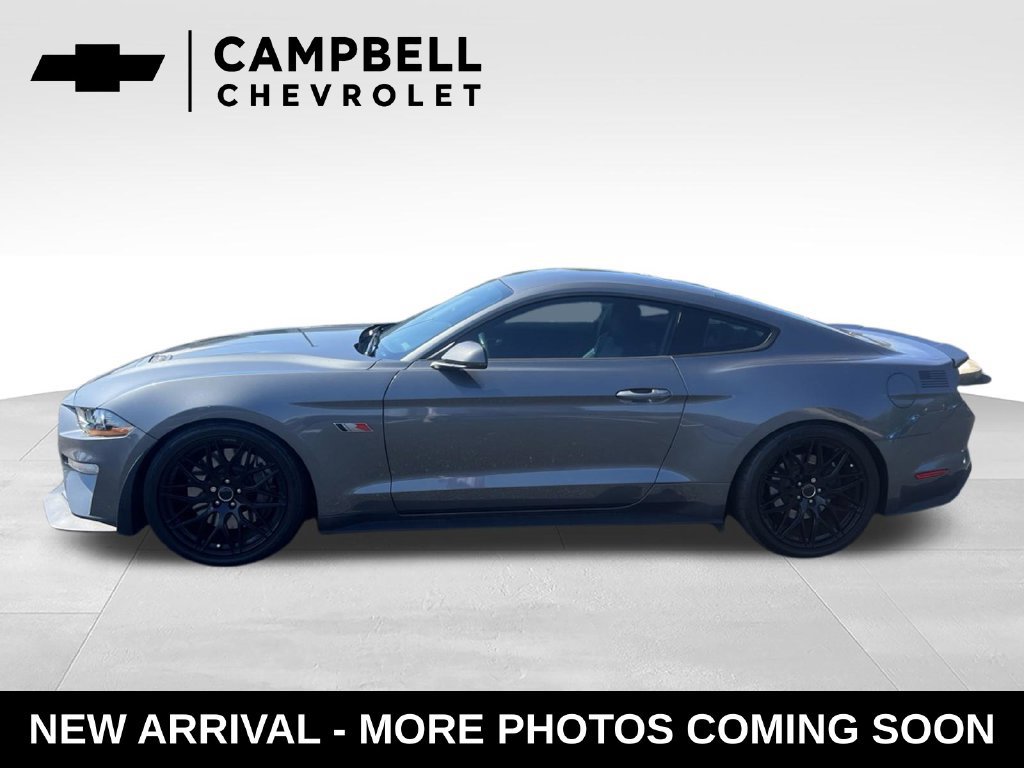 Used 2022 Ford Mustang GT Premium w/ GT Performance Package RWD image 2