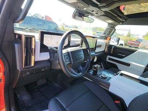Used 2025 GMC Hummer EV 2X image 22
