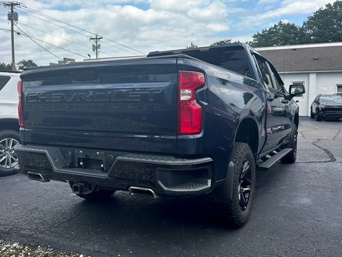 Used 2021 Chevrolet Silverado 1500 Custom Trail Boss w/ LPO, Dark Essentials Package AWD/4WD image 4