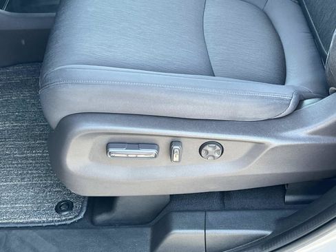 Used 2023 Honda Odyssey EX image 18
