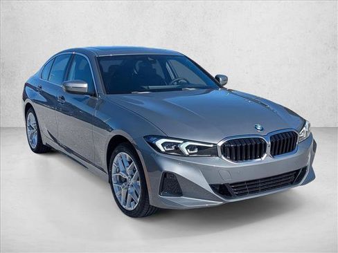 New 2026 BMW 330i xDrive Sedan w/ Premium Package image 5