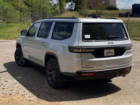 New 2026 Jeep Grand Wagoneer Limited w/ Premium Group II AWD/4WD image 34