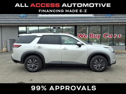 Used 2022 Nissan Pathfinder SV