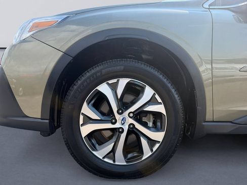 Used 2020 Subaru Outback Touring XT AWD/4WD image 9