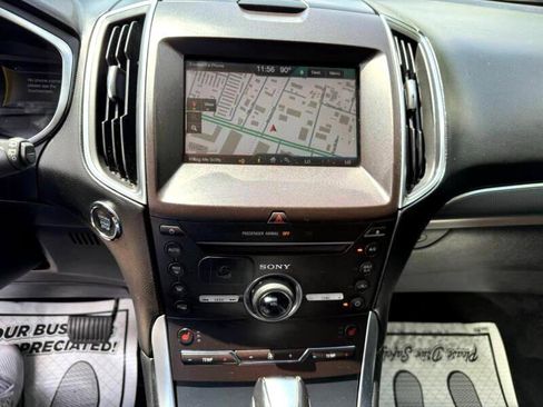 Used 2015 Ford Edge Titanium w/ Technology Package image 13