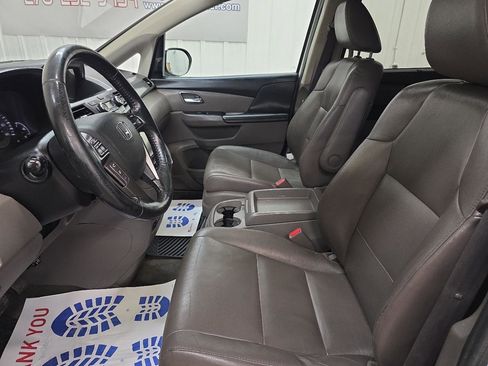 Used 2014 Honda Odyssey Touring image 21