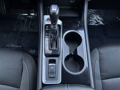 Used 2024 Nissan Altima 2.5 SV w/ SV Premium Package image 20