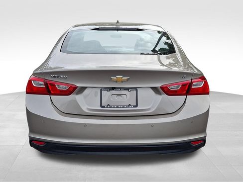 Used 2024 Chevrolet Malibu LT FWD image 5