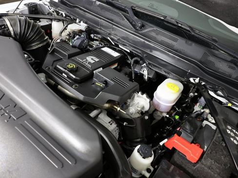 Used 2024 RAM 2500 Laramie w/ Snow Chief Group image 37