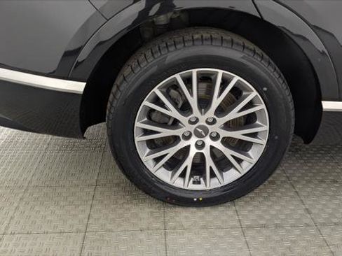 Used 2024 Genesis GV80 2.5T AWD/4WD image 37