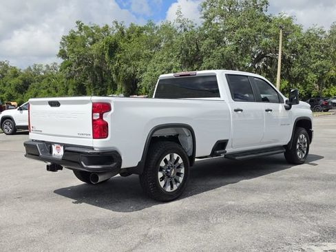 Used 2025 Chevrolet Silverado 2500 Custom w/ Custom Value Package RWD image 5