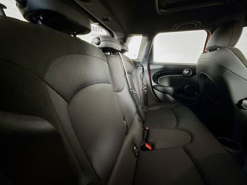 Used 2023 MINI Cooper S w/ Signature Upholstery Package image 27