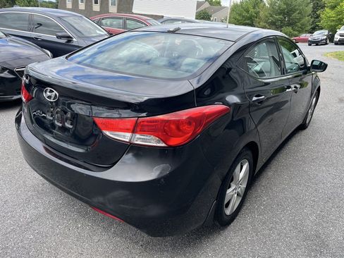 Used 2013 Hyundai Elantra GLS w/ Preferred Pkg FWD image 6