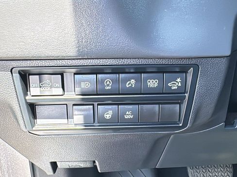Used 2024 Toyota Tundra Platinum AWD/4WD image 16