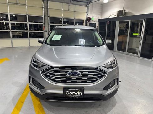 Used 2021 Ford Edge Titanium AWD/4WD image 3
