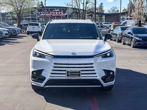 New 2026 Lexus TX 500h AWD image 6