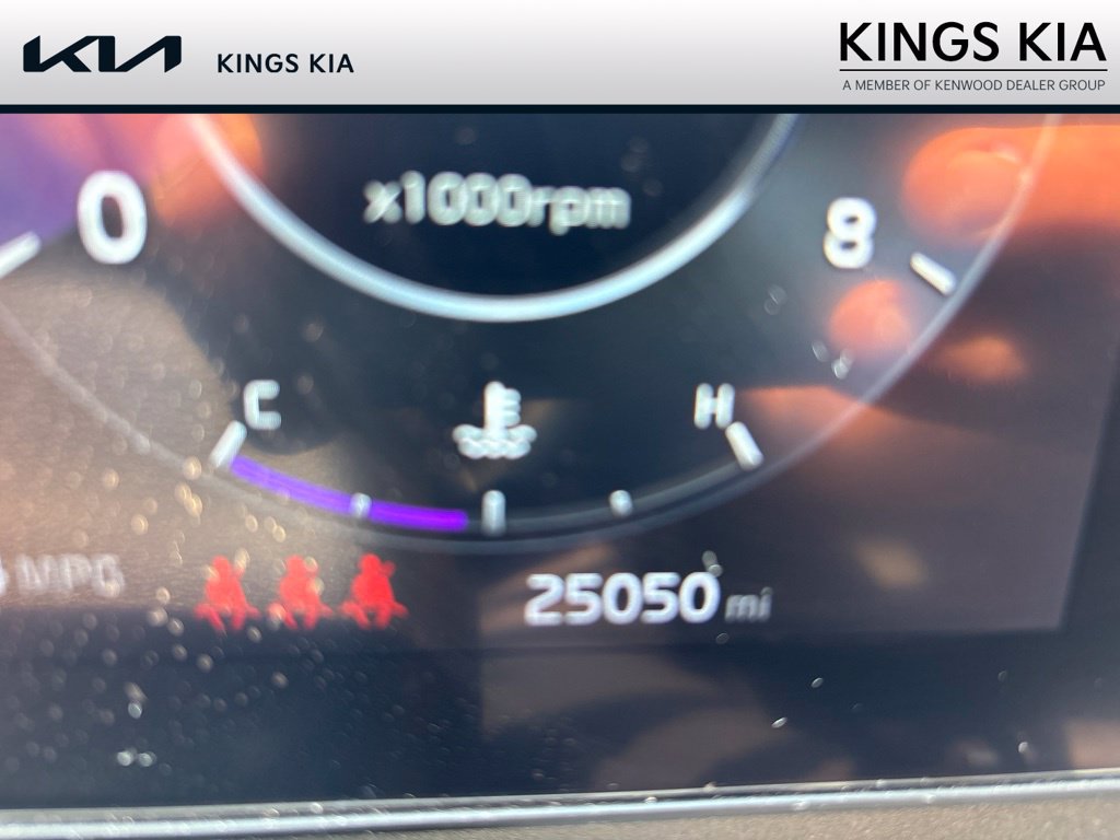 Used 2024 Kia Sportage SX FWD image 15