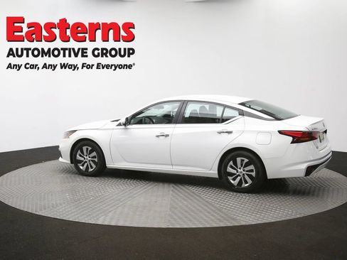 Used 2022 Nissan Altima 2.5 S FWD image 60