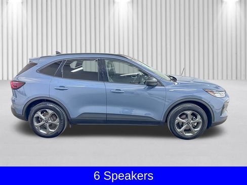 Certified 2025 Ford Escape ST-Line AWD/4WD image 5