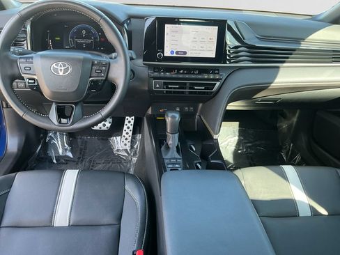Used 2026 Toyota Camry SE w/ Convenience Package AWD/4WD image 10