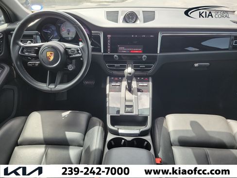 Used 2022 Porsche Macan S AWD/4WD image 16