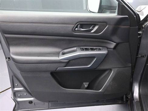 Used 2023 Nissan Pathfinder Rock Creek image 16