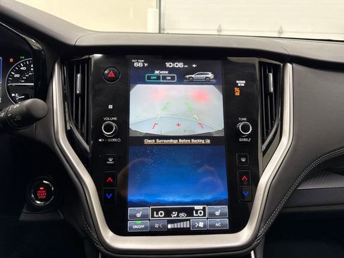 Used 2025 Subaru Outback Premium w/ Popular Package #1A image 20