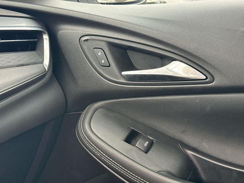 Used 2025 Buick Encore GX Preferred FWD image 28