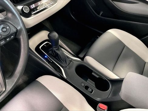 Used 2023 Toyota Corolla LE w/ LE Premium Package FWD image 20