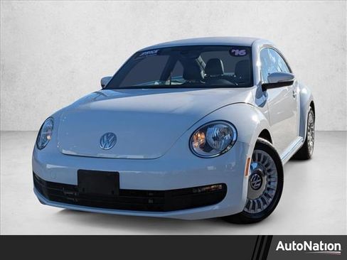 Used 2016 Volkswagen Beetle 1.8T SE image 1