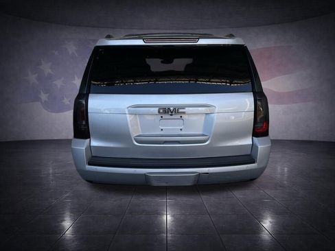 Used 2016 GMC Yukon XL SLT w/ Open Road Package image 4