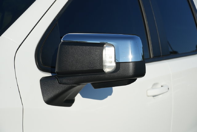 Used 2025 Chevrolet Silverado 1500 LT AWD/4WD image 10