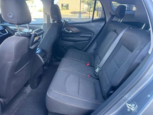 Used 2018 GMC Terrain SLE w/ Driver Convenience Package image 16