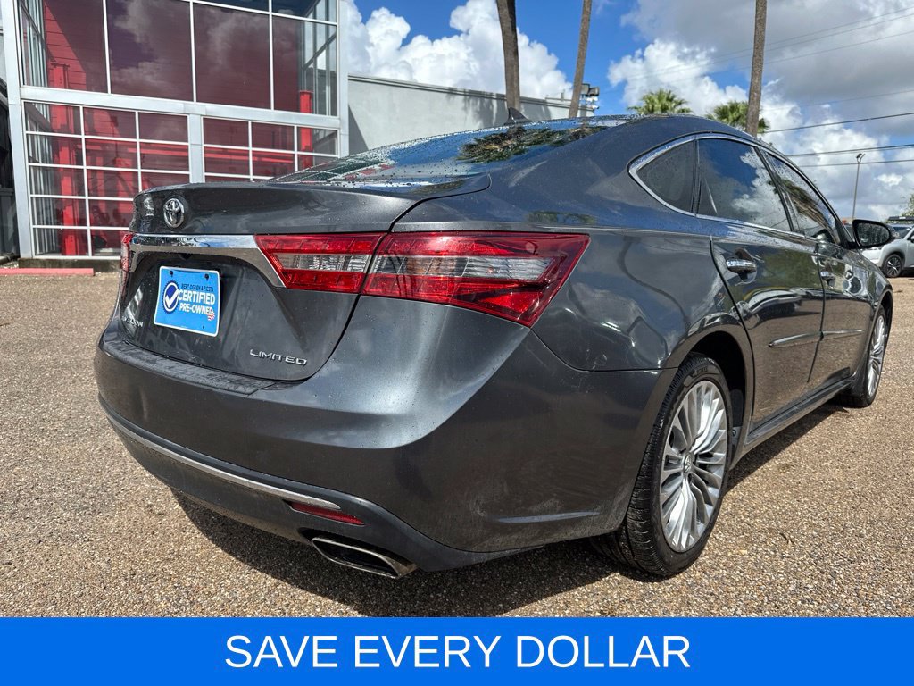 Used 2017 Toyota Avalon Limited FWD image 4