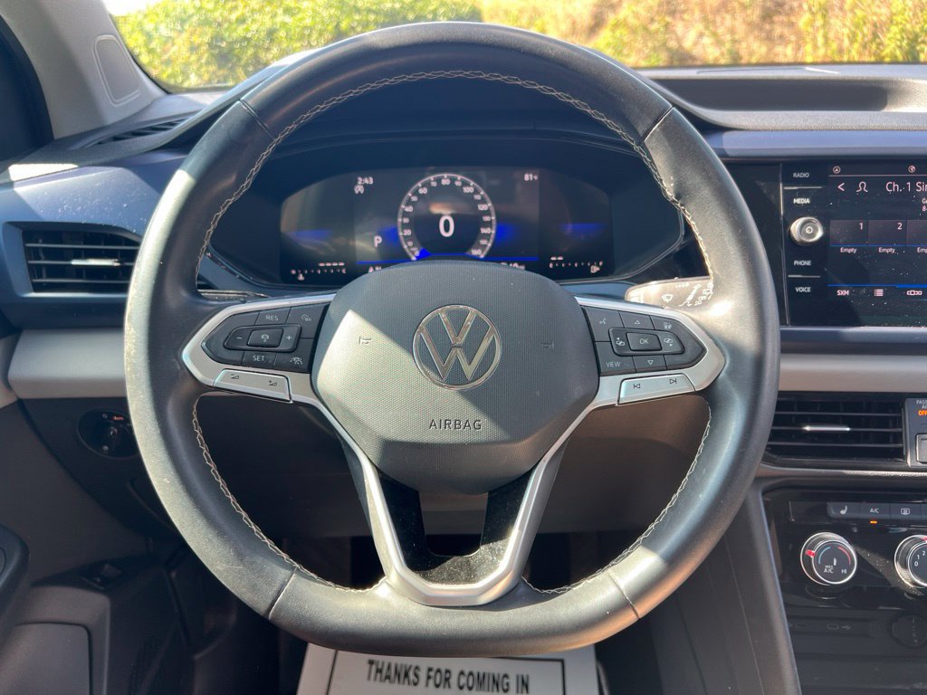 Certified 2023 Volkswagen Taos SE w/ Panoramic Sunroof Package FWD image 17