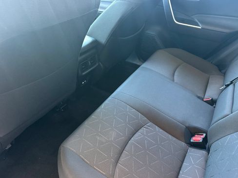 Certified 2025 Toyota RAV4 XLE AWD/4WD image 15