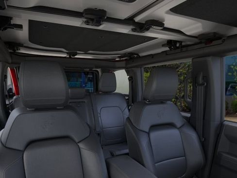 New 2025 Ford Bronco Badlands AWD/4WD image 13