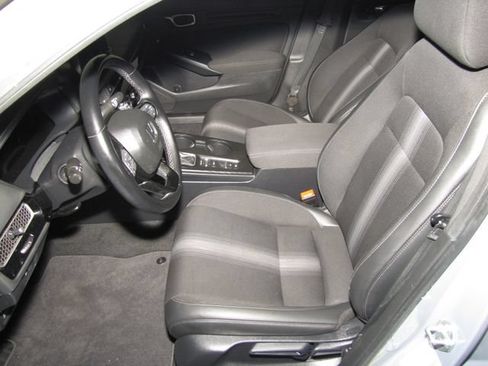 Certified 2024 Honda Civic Sport image 9