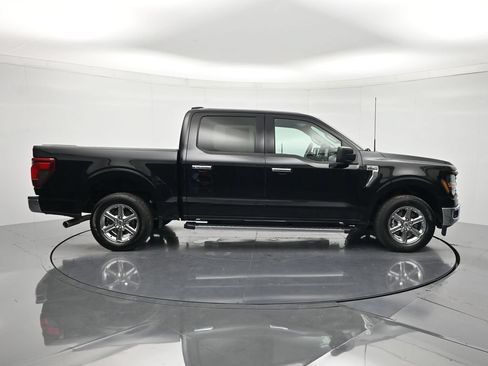 Used 2025 Ford F150 XLT w/ Equipment Group 301A Standard RWD image 4