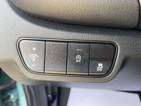Used 2024 Kia Seltos S AWD/4WD image 27