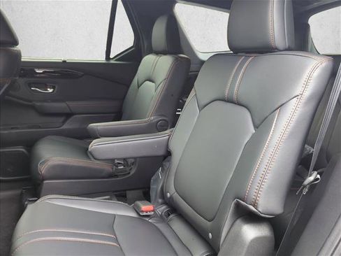 New 2025 Honda Pilot TrailSport image 20