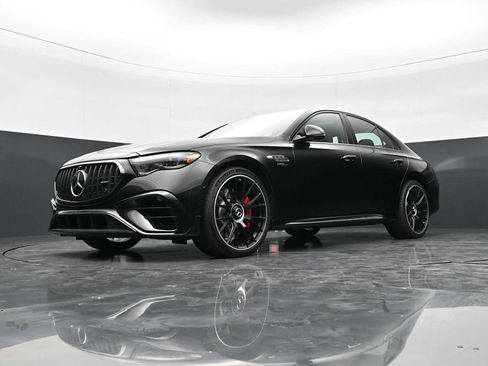 Used 2025 Mercedes-Benz E 53 AMG e 4MATIC Sedan image 38