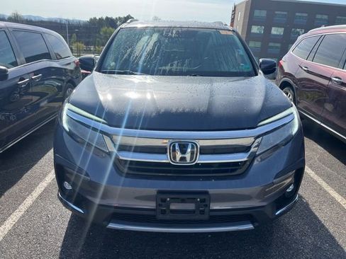 Used 2019 Honda Pilot Touring image 6