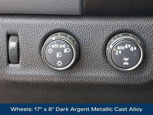 Used 2018 Chevrolet Colorado Z71 AWD/4WD image 9