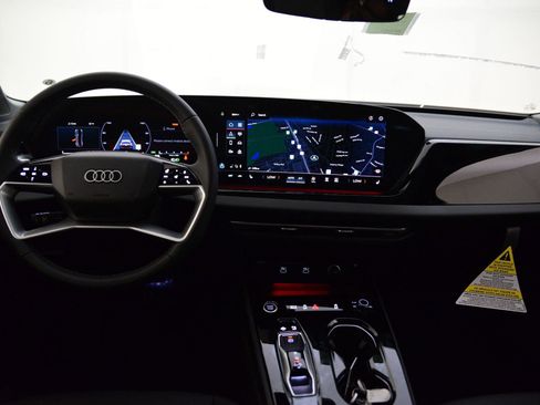 Used 2025 Audi A5 2.0T Premium w/ Convenience Package AWD/4WD image 14