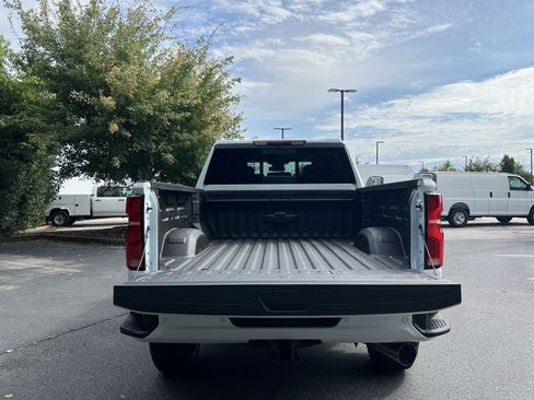 New 2026 Chevrolet Silverado 2500 High Country AWD/4WD image 11