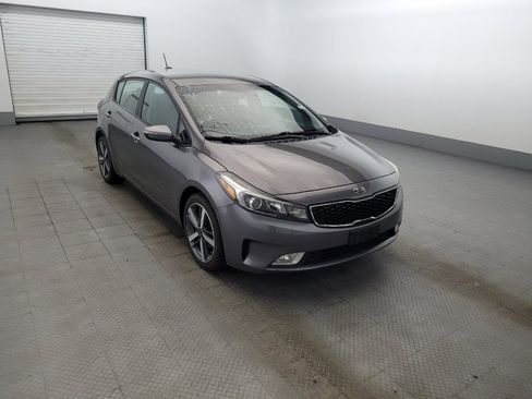 Used 2017 Kia Forte EX FWD image 13