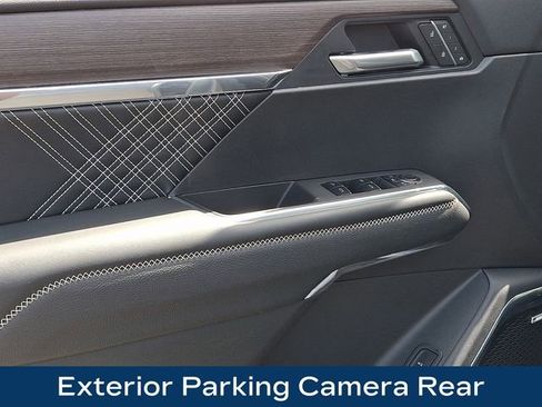 Used 2025 GMC Acadia Denali w/ LPO, Floor Liner Package AWD/4WD image 22